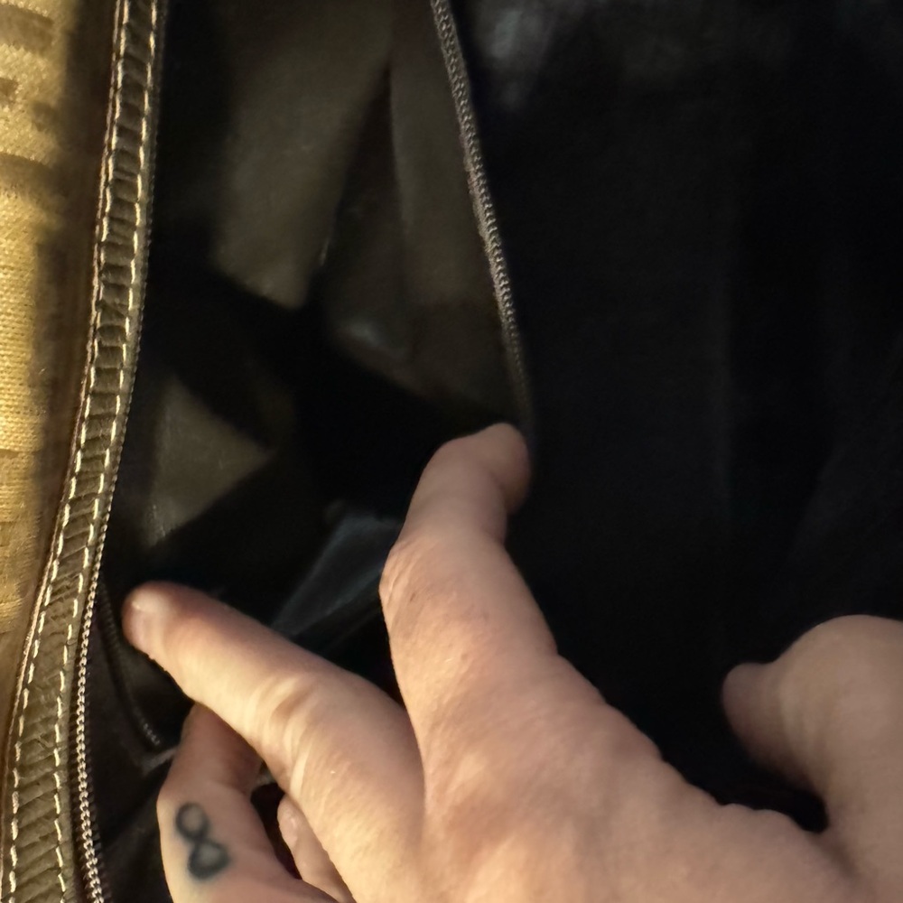 Fendi Brown and Tan Handbag Boston bag VINTAGE EXCELLENT CONDITION - Picture 5 of 11